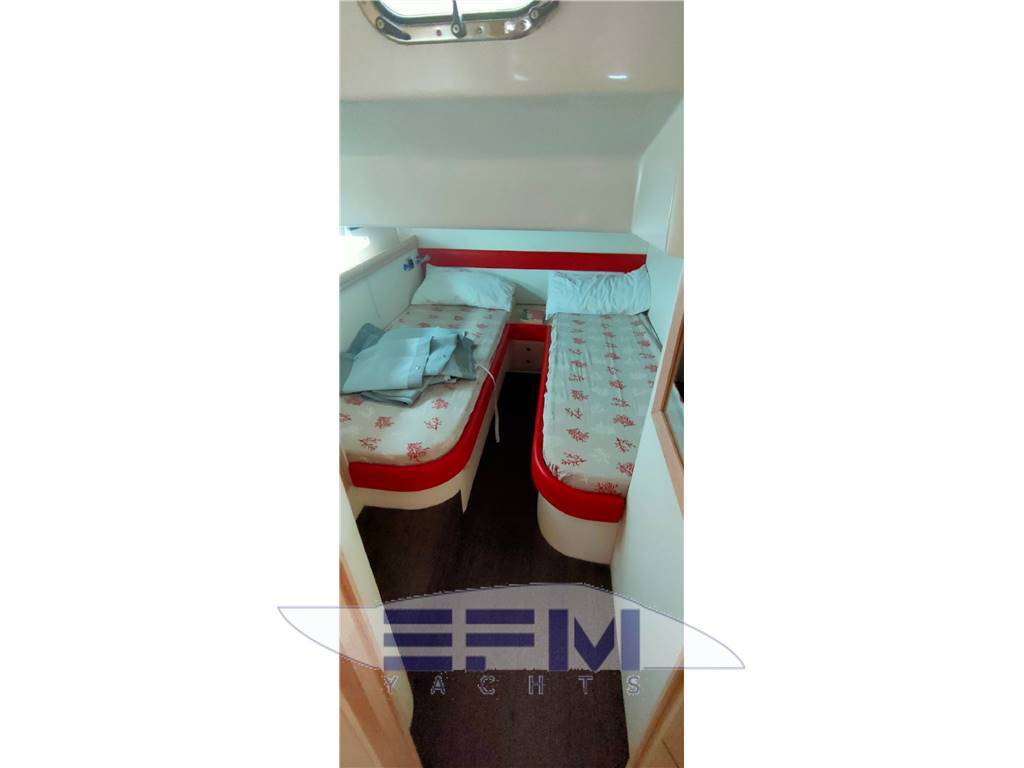 Airon marine 4300 ttop