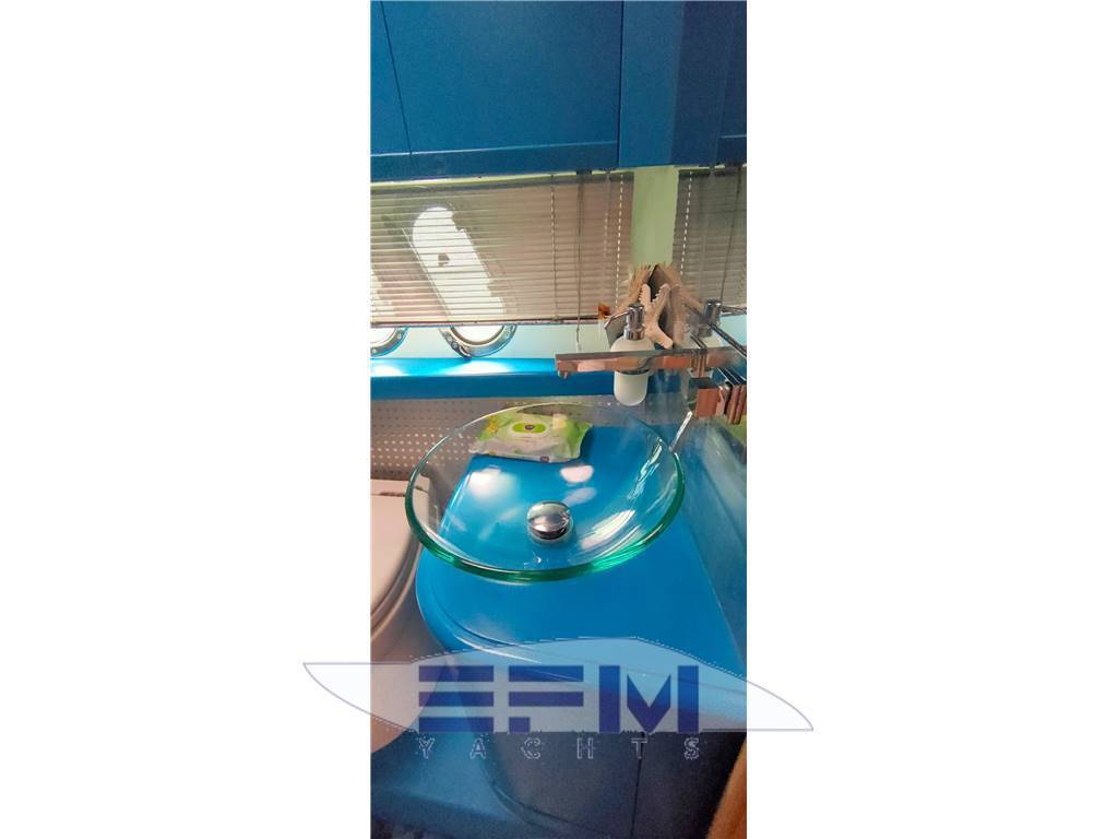 Airon marine 4300 ttop