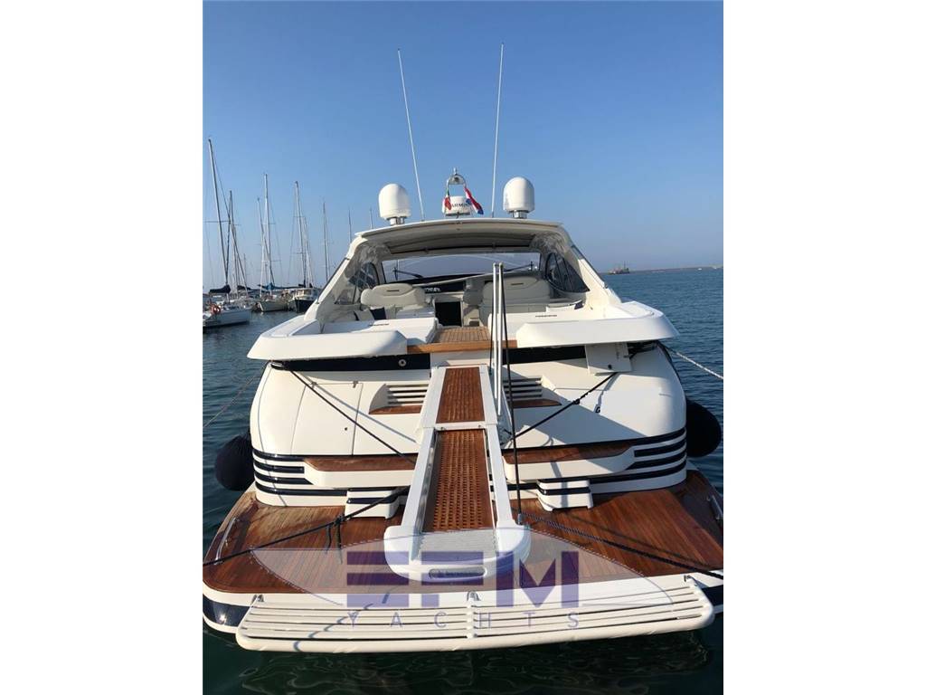 Pershing 54