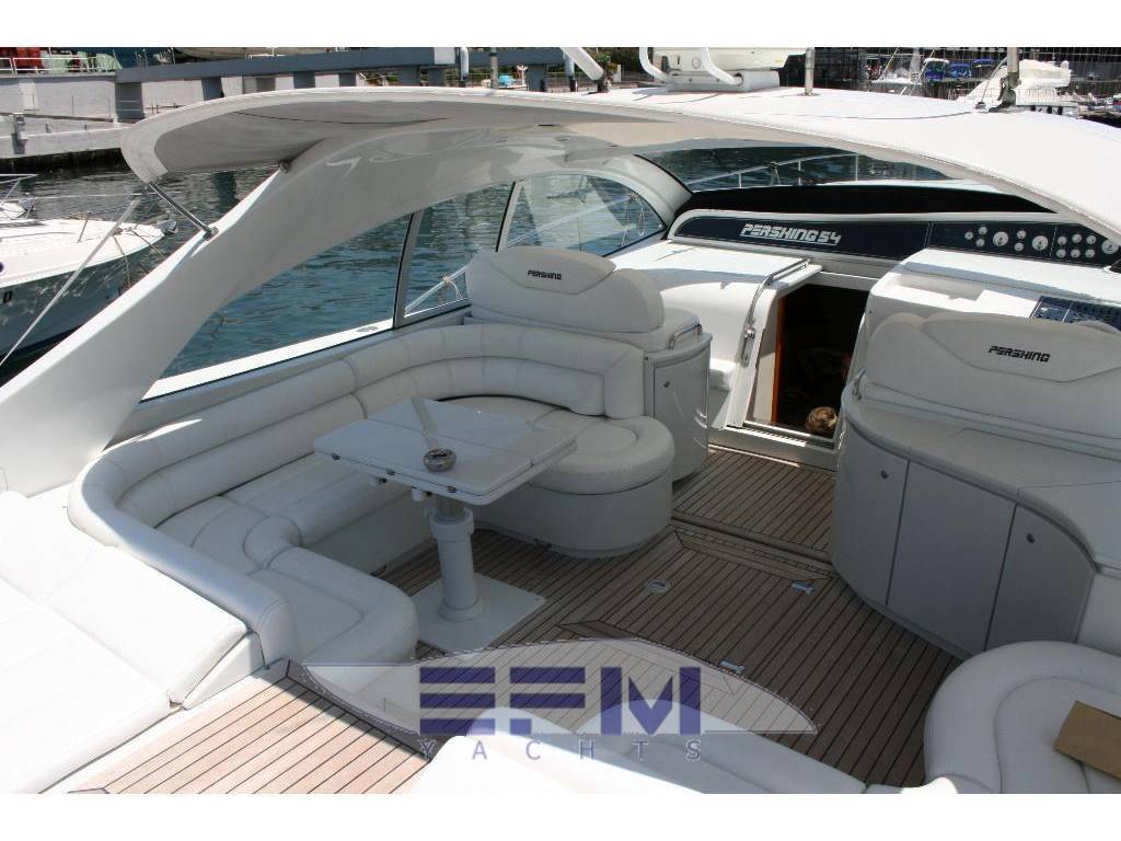 Pershing 54