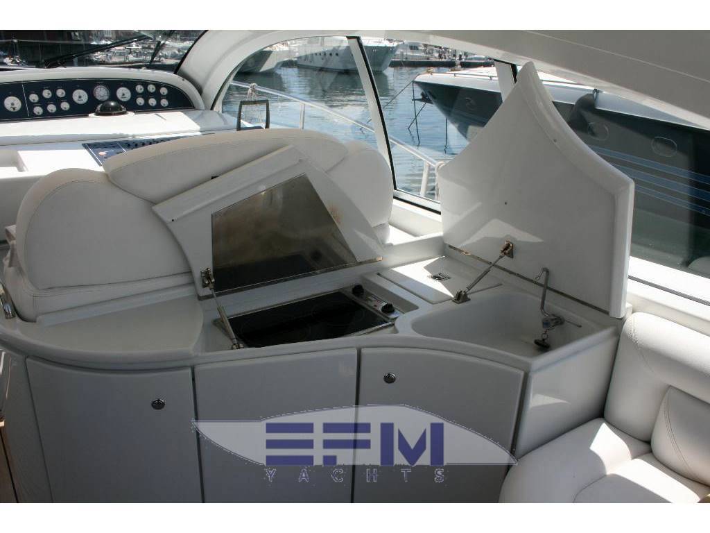 Pershing 54