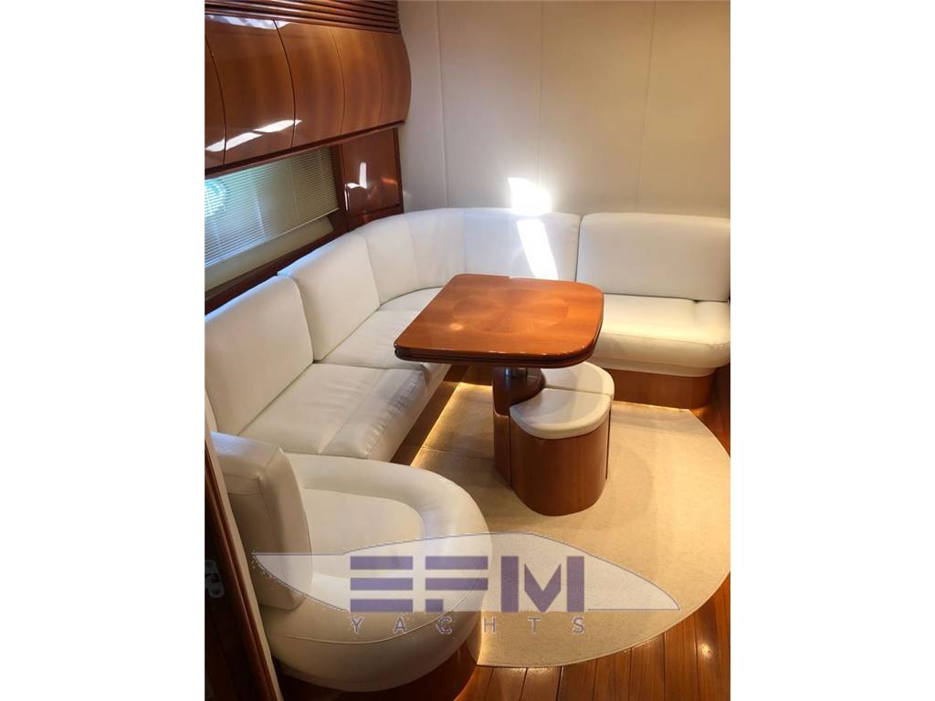 Pershing 54
