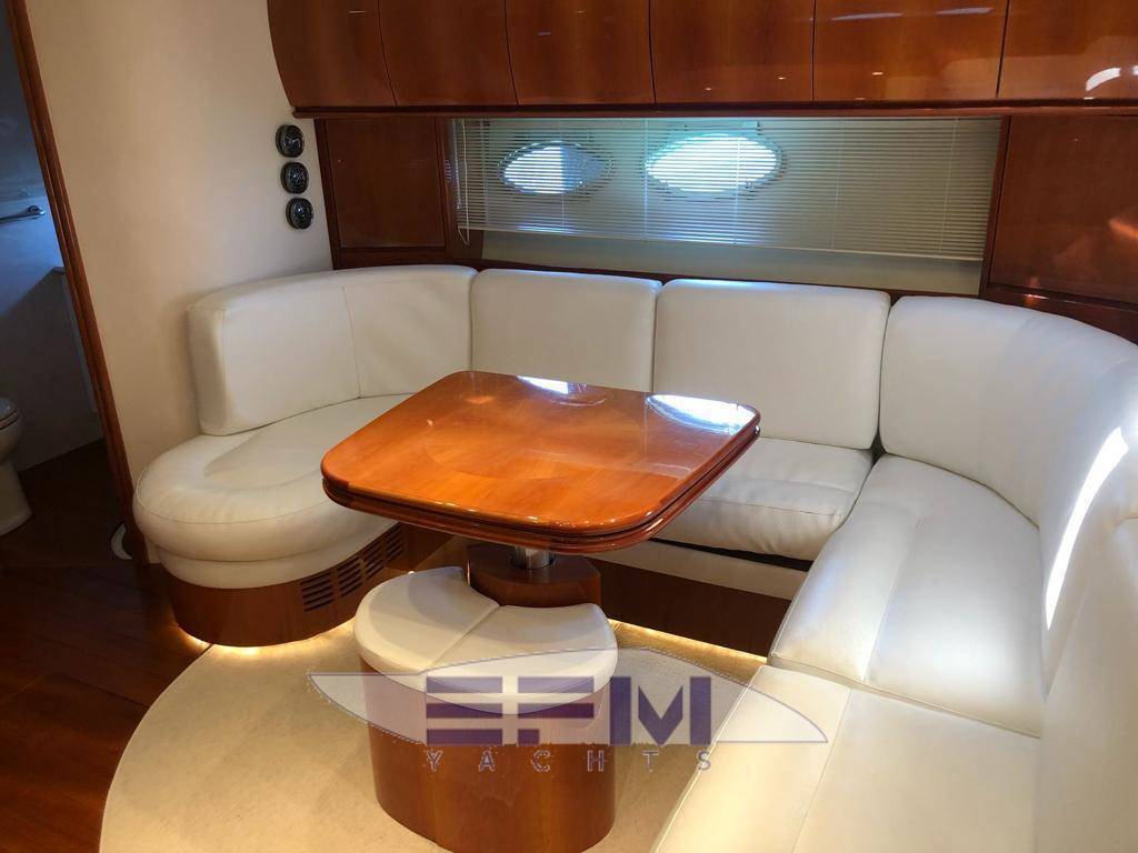 Pershing 54