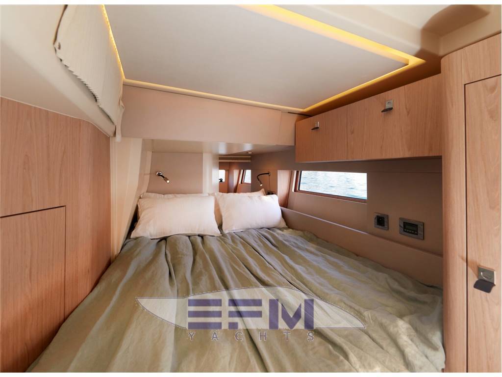 Beneteau Oceanis yacht 62