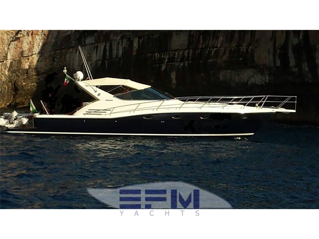 Uniesse 48