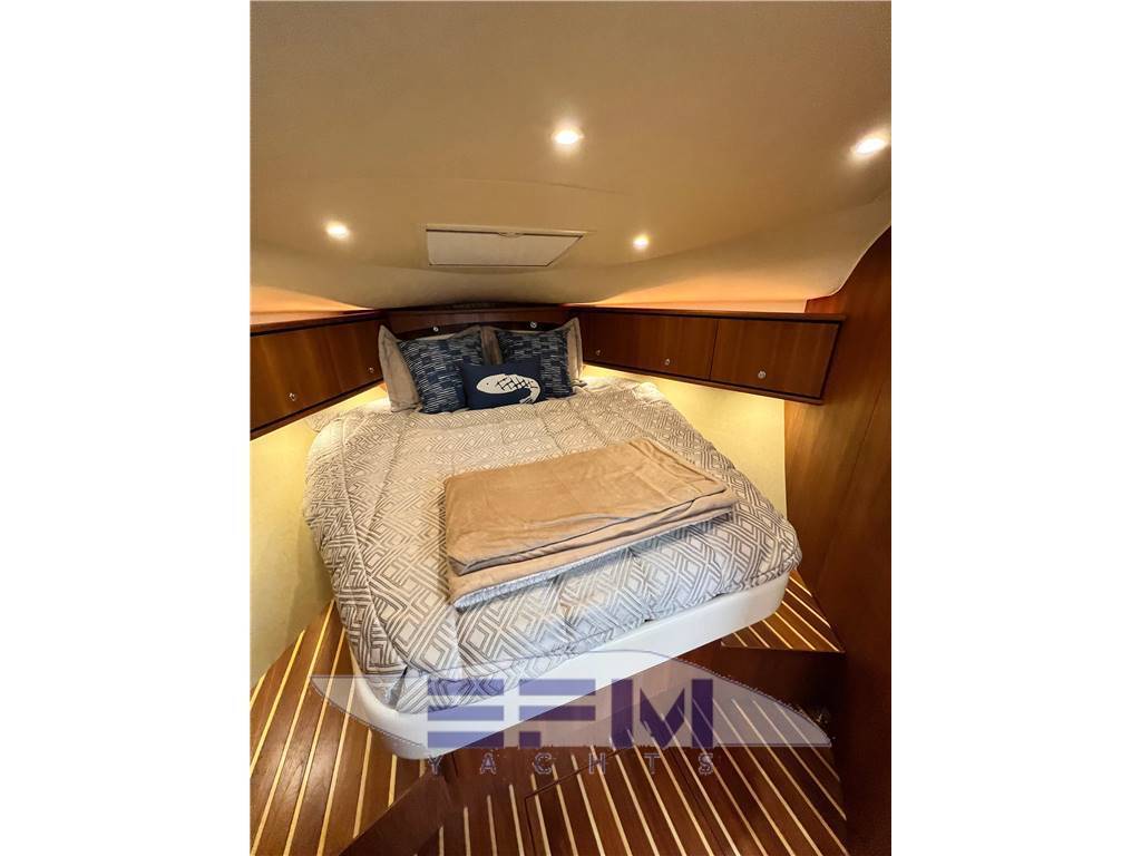 Tiara 3900