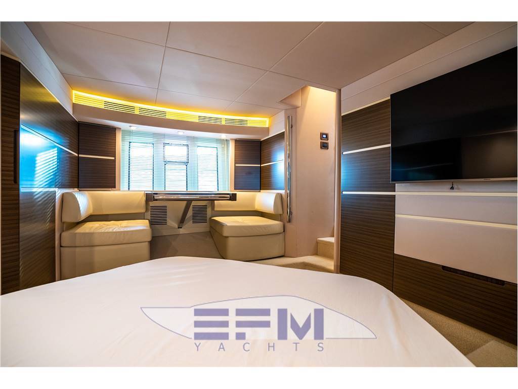 Azimut 54 fly