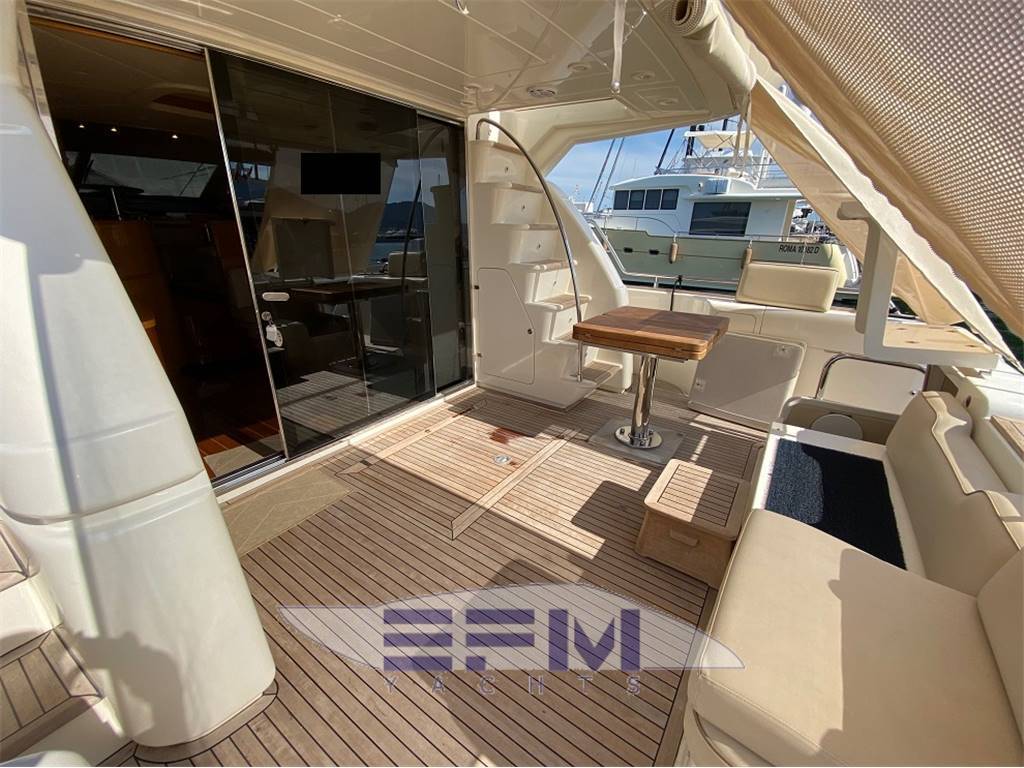 Uniesse 58 my