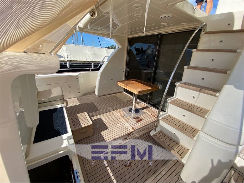 Uniesse 58 my