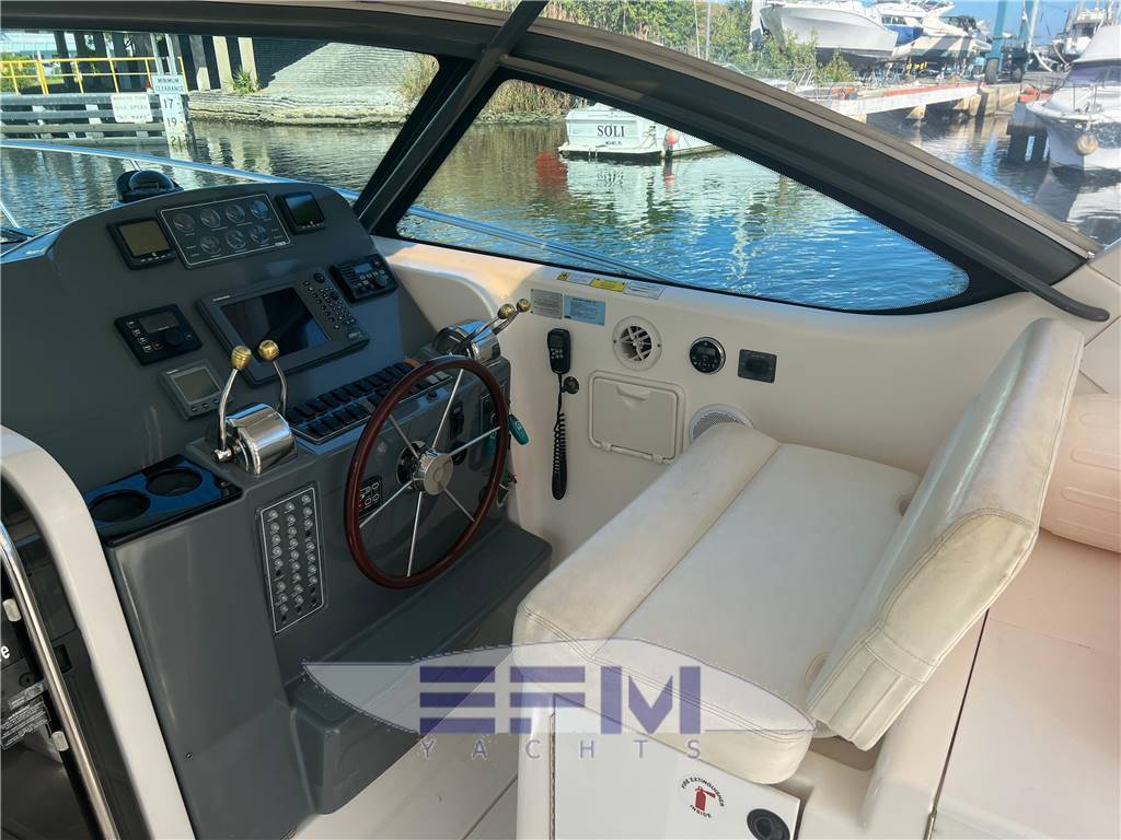 Tiara 3800 open