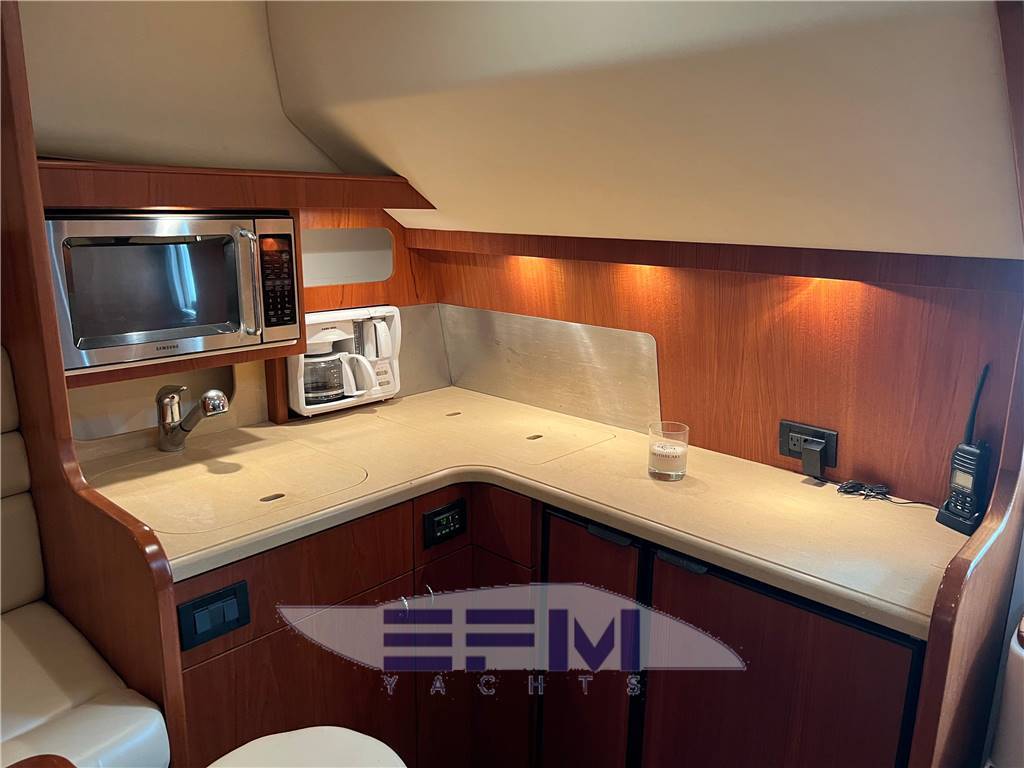 Tiara 3800 open