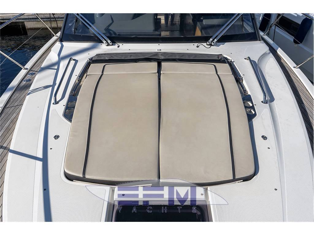 Bavaria R40 fly