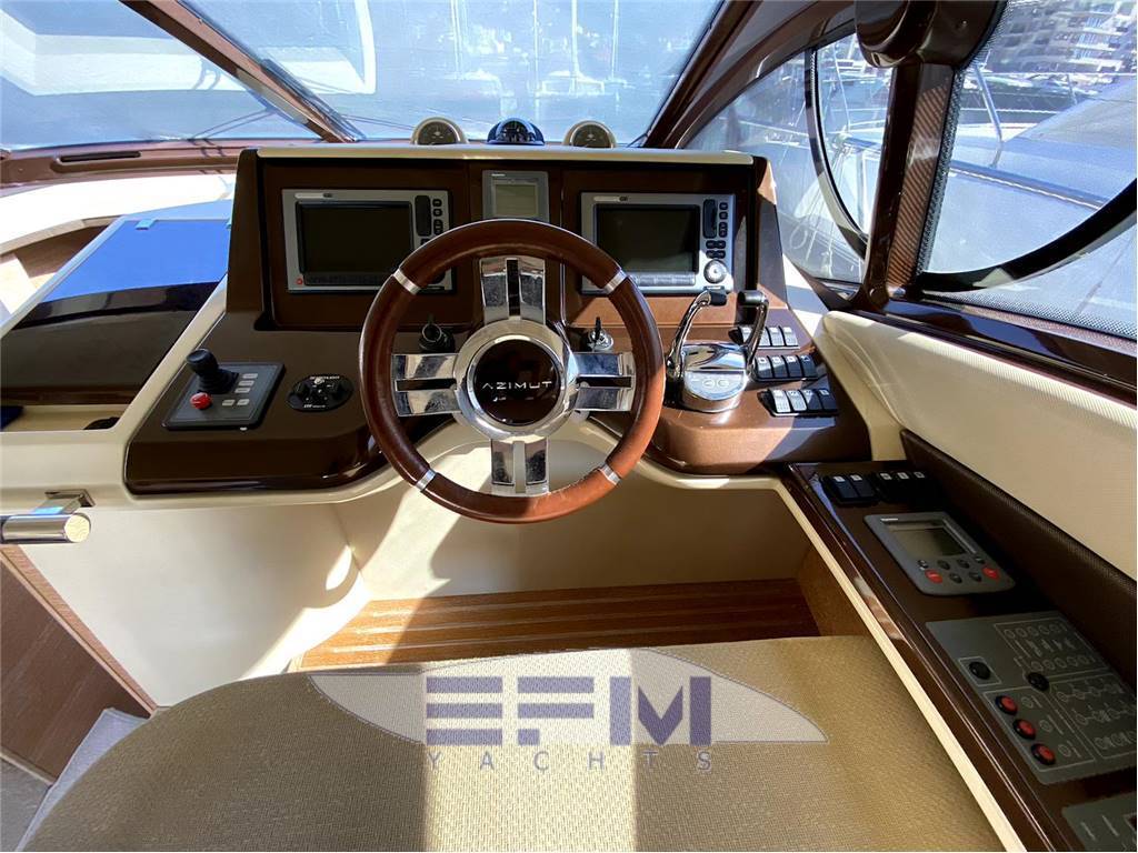 Azimut 48 fly