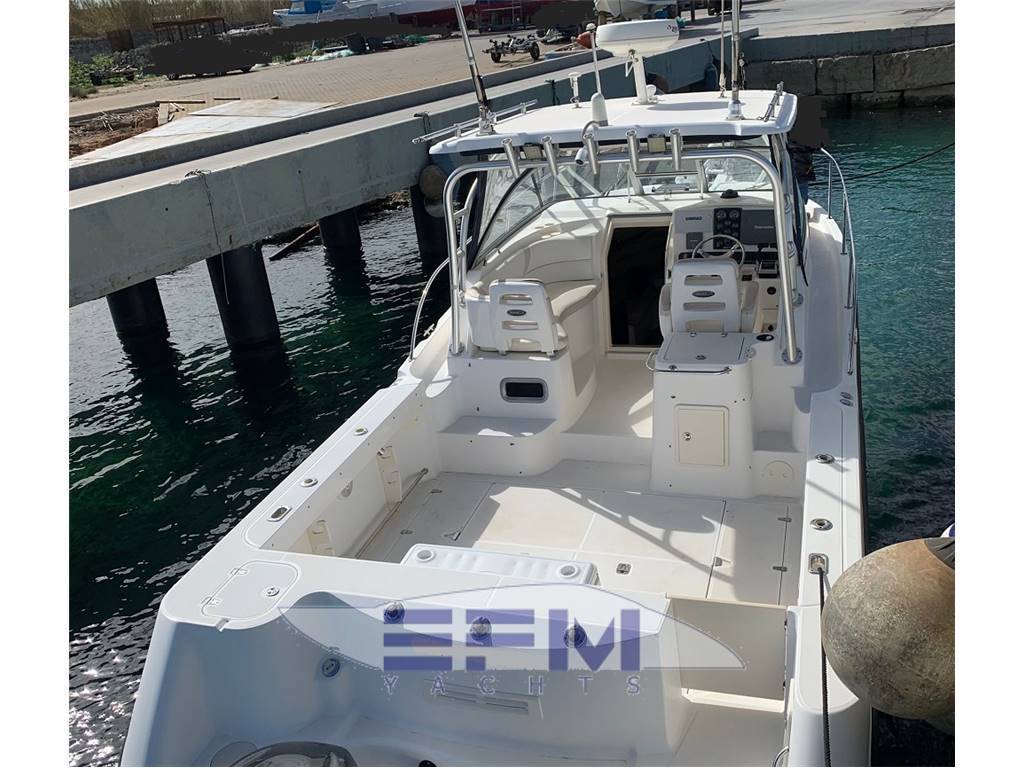 Boston whaler 305 conquest