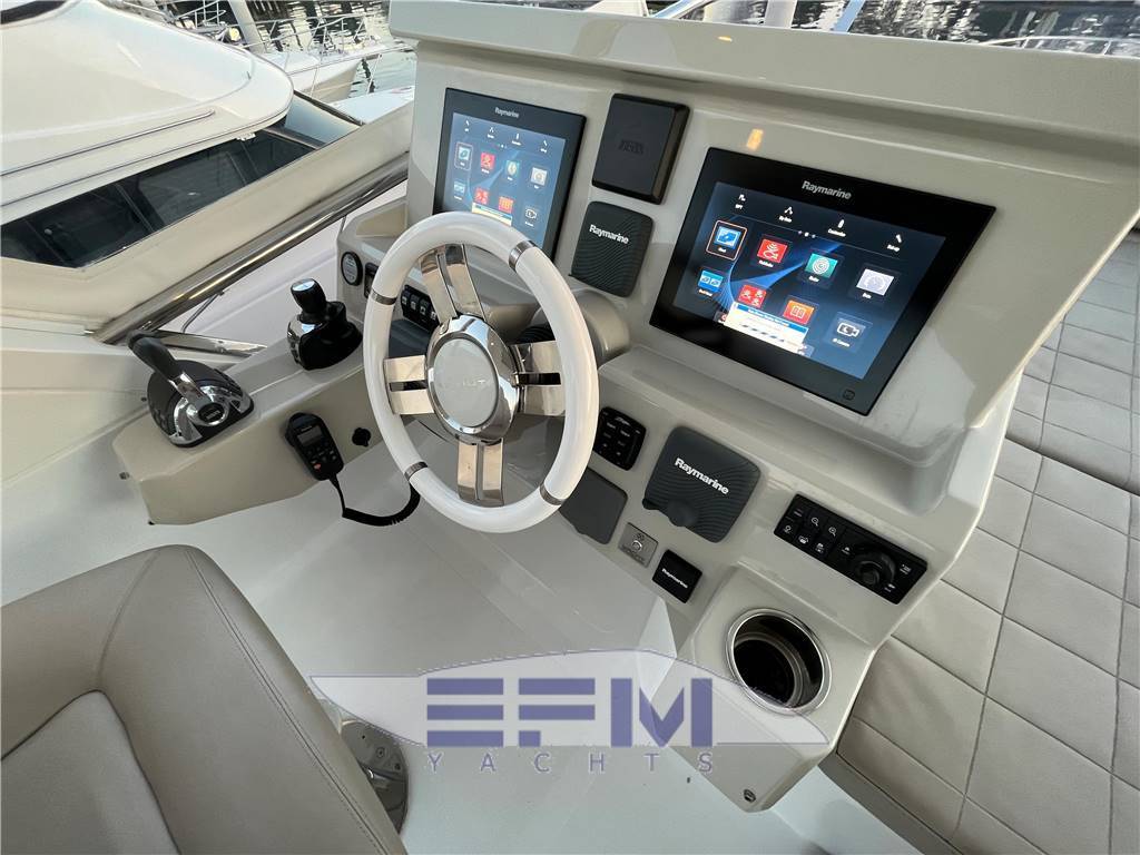 Azimut 50 fly