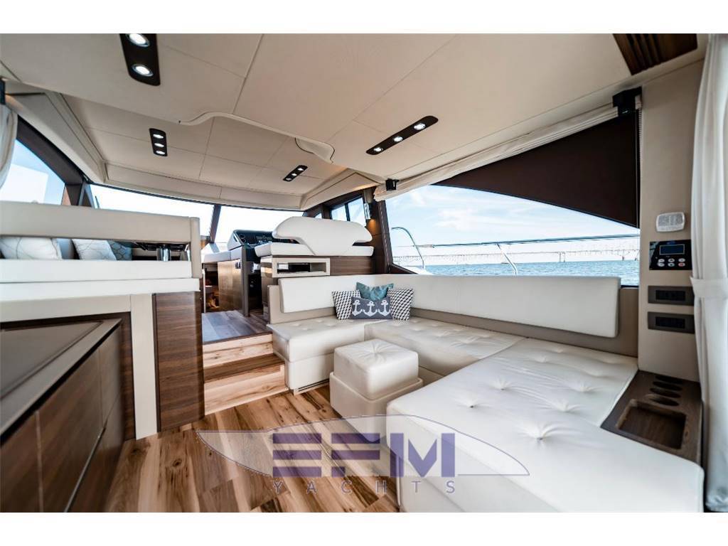 Azimut 50 fly