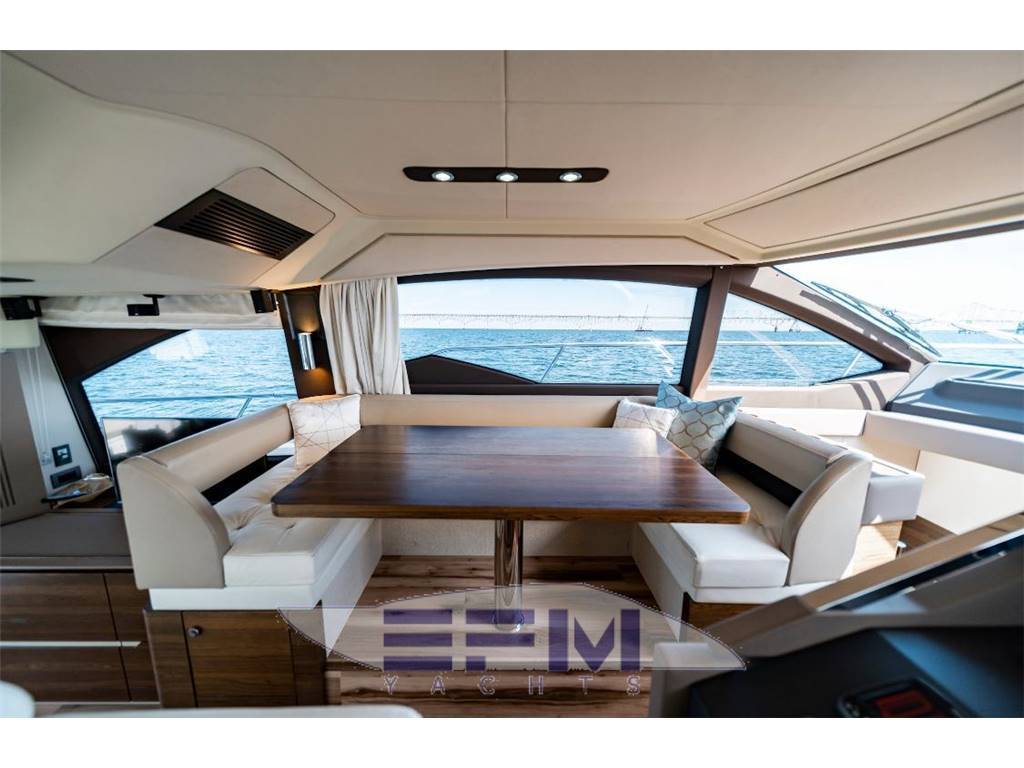 Azimut 50 fly