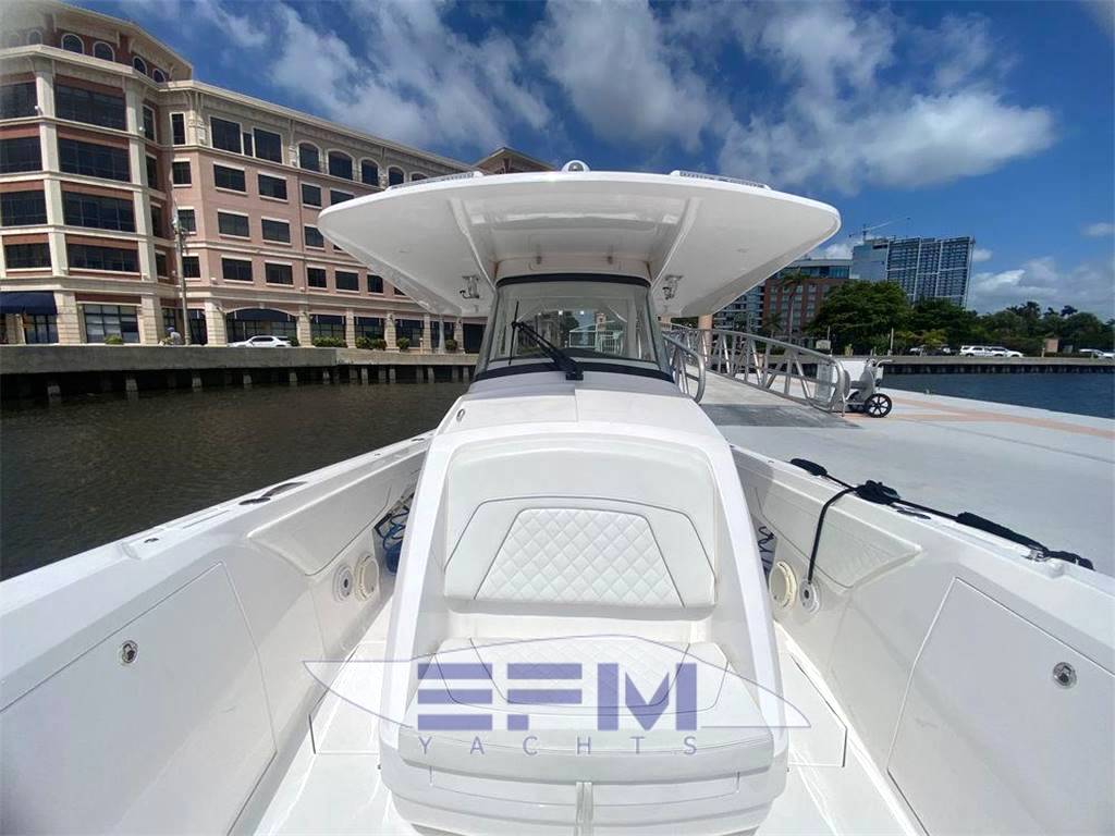 Intrepid 375 nomad se