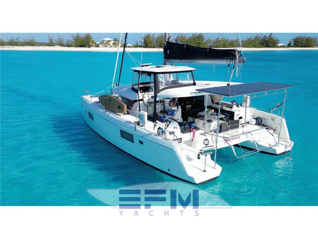 Lagoon 42