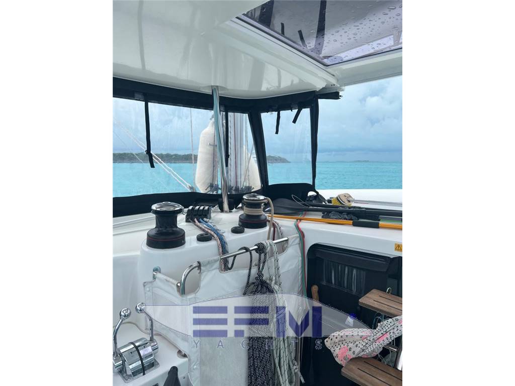 Lagoon 42