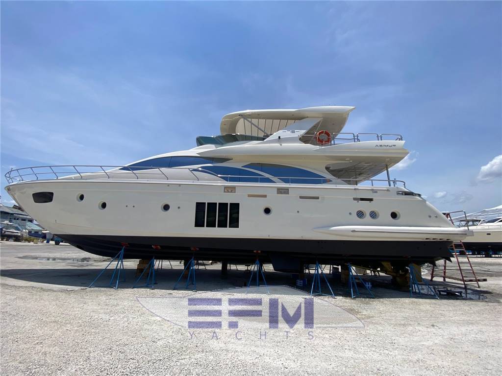Azimut 78 fly