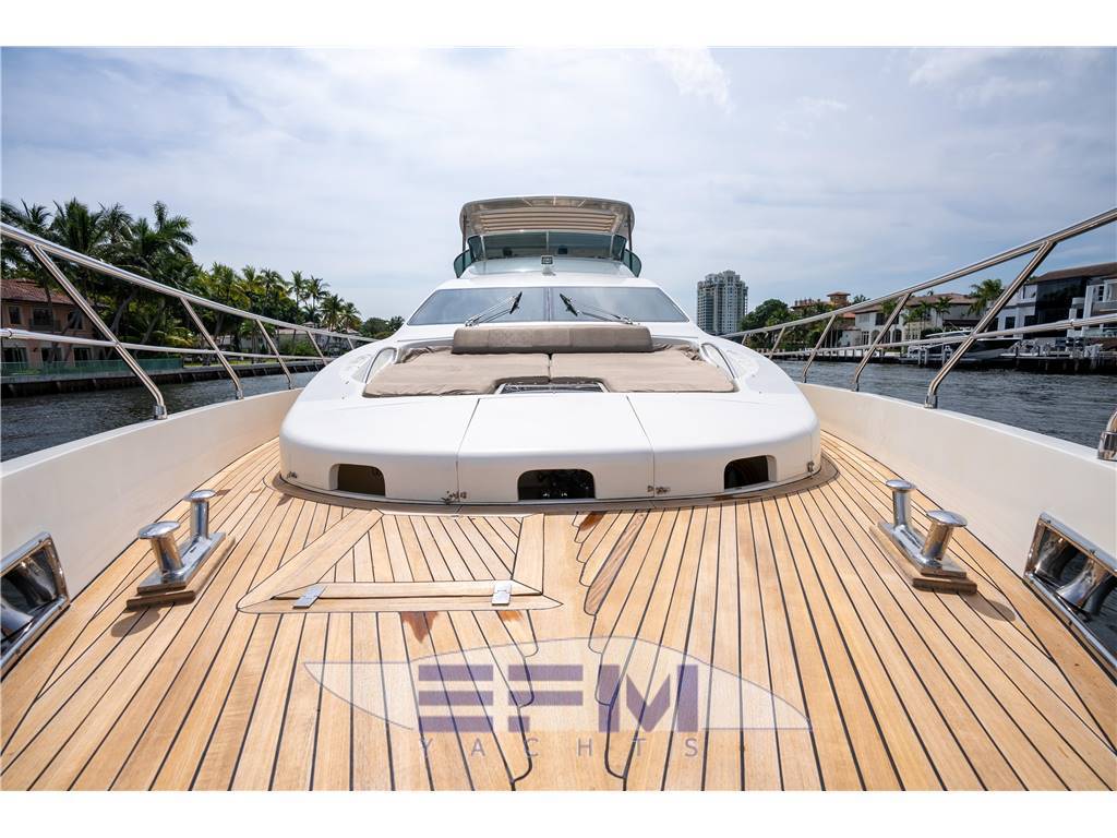 Azimut 78 fly