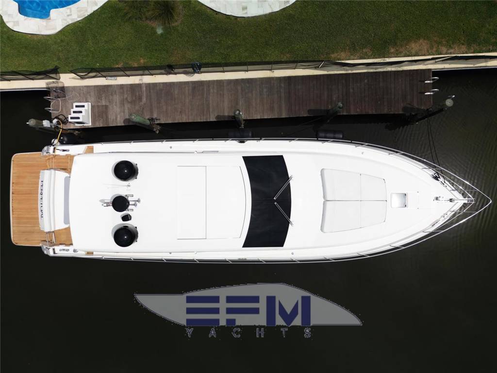 Uniesse 55 s