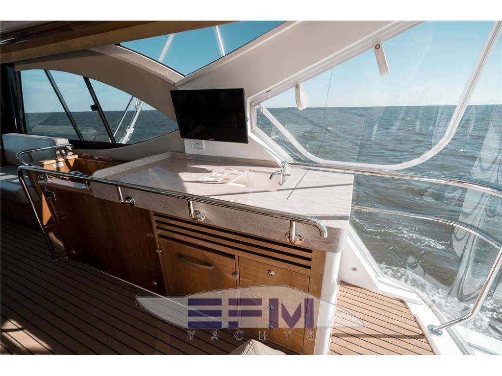 Riviera 53