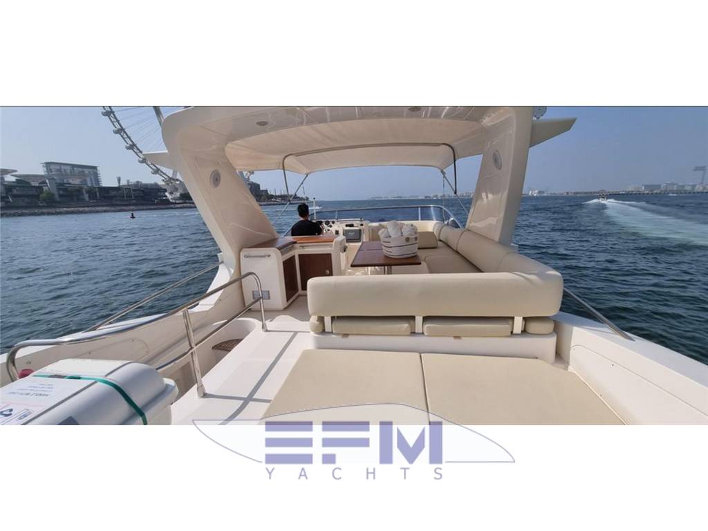 Azimut benetti 58 fly