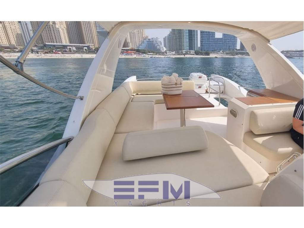 Azimut benetti 58 fly