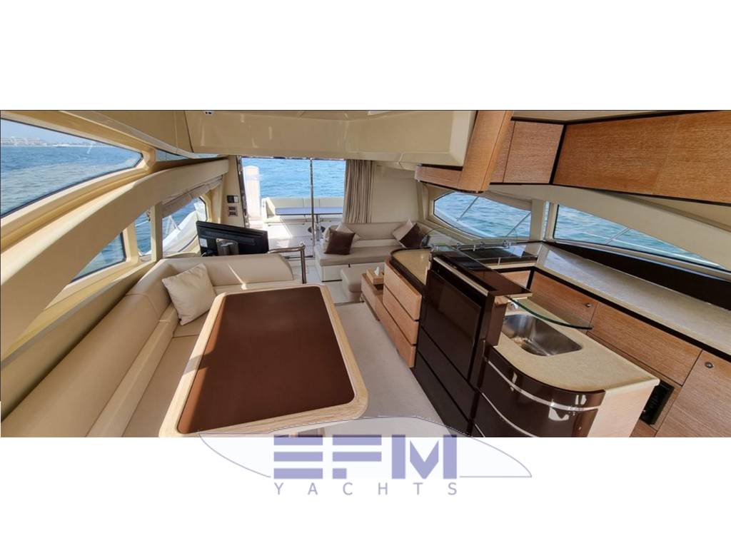 Azimut benetti 58 fly