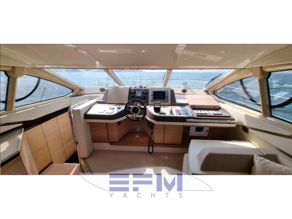 Azimut benetti 58 fly