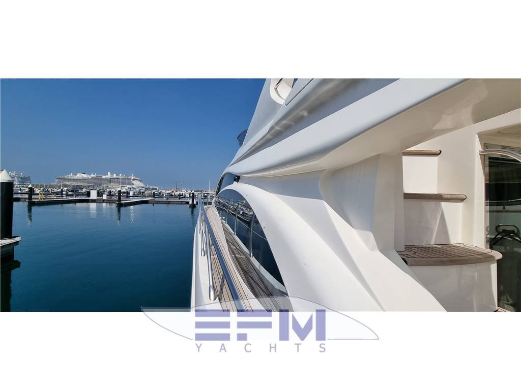 Azimut benetti 58 fly