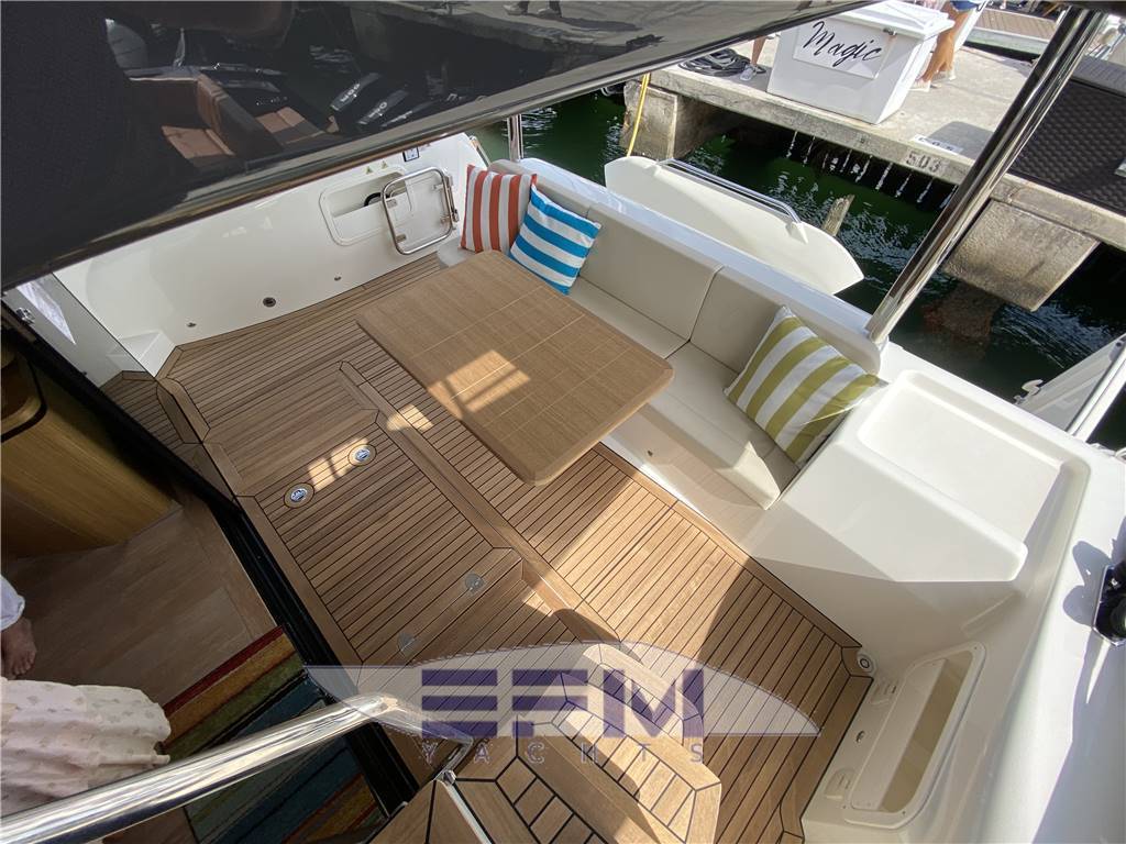 Absolute 52 navetta