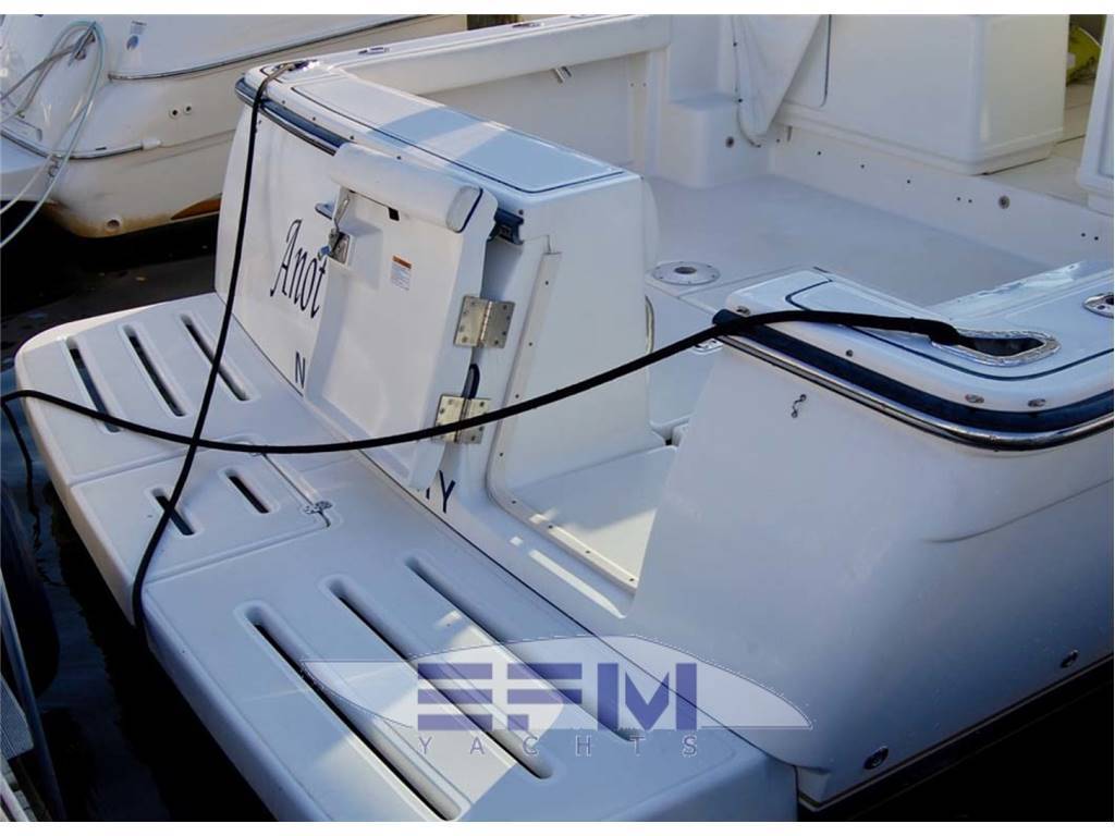 Tiara 3200