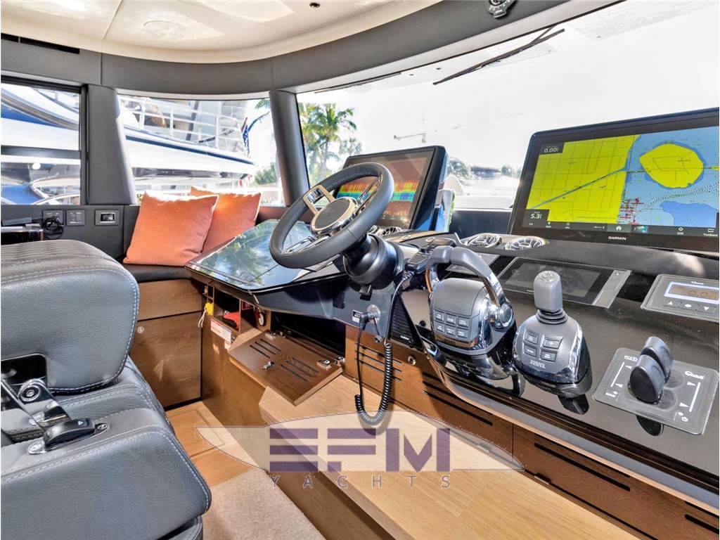 Absolute 68 navetta