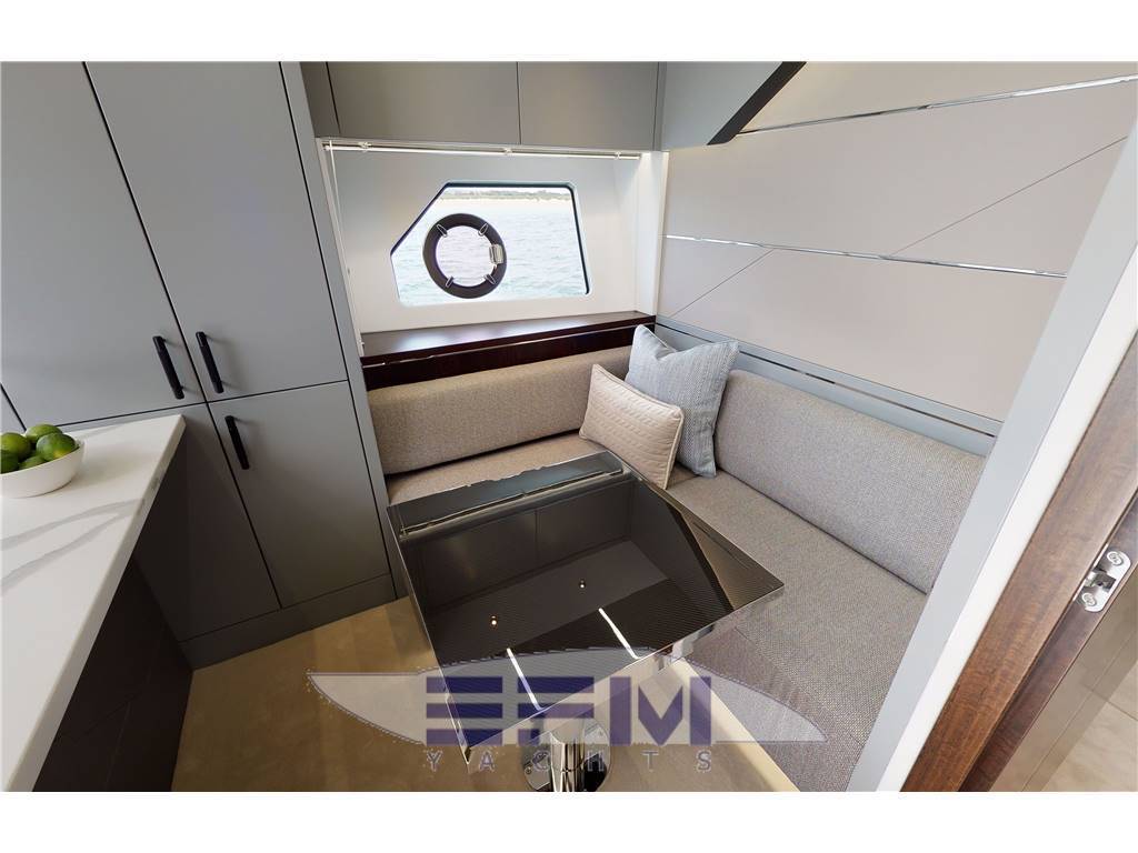 Sunseeker Predator 74
