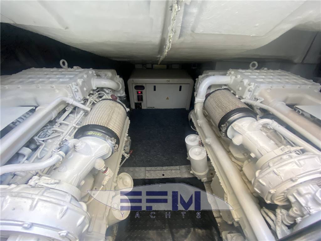 Azimut 68s