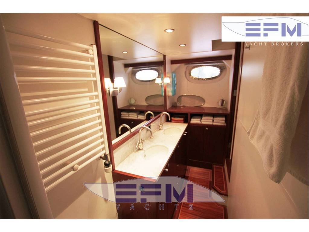 Admiral Seastar trawler 1900