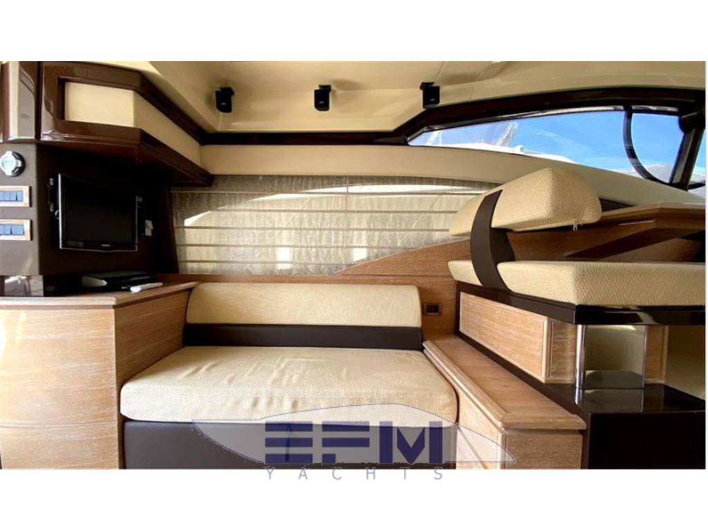 Azimut benetti 48 fly