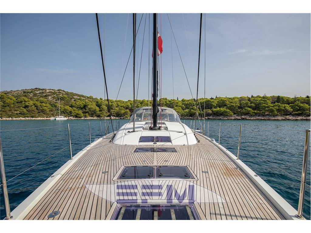 Jeanneau 64