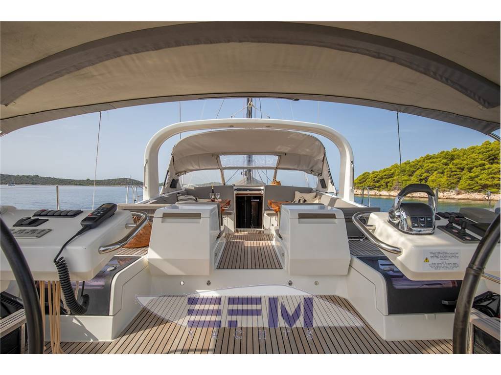 Jeanneau 64