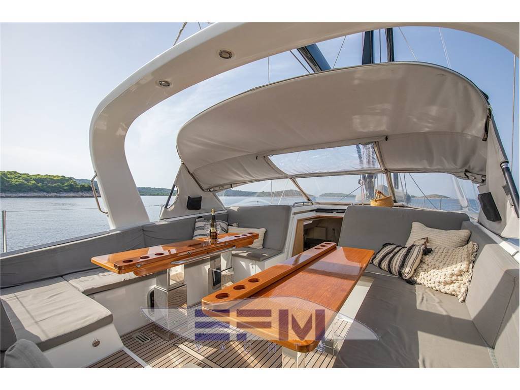 Jeanneau 64
