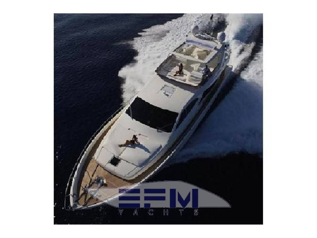 Ferretti 780