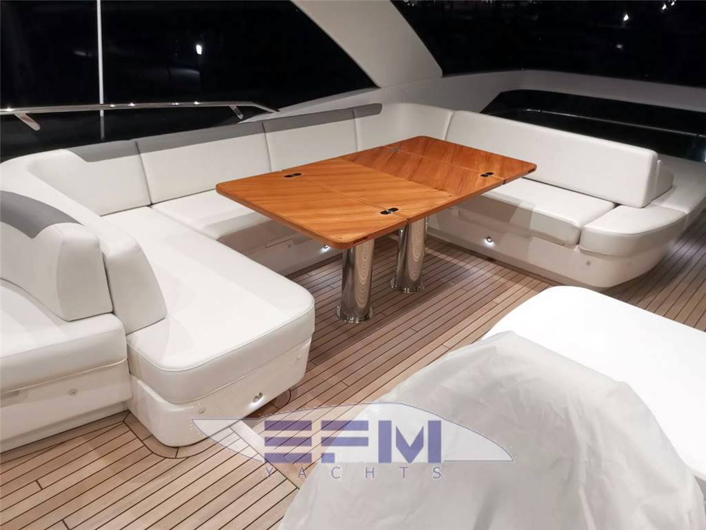 Princess yachts F62