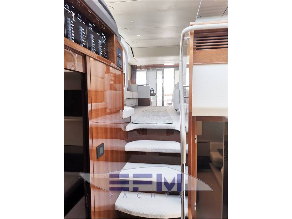 Princess yachts F62