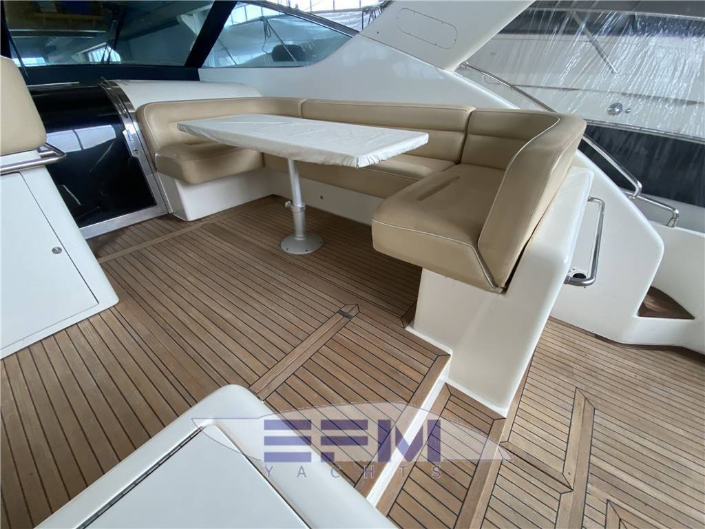 Uniesse 48 open