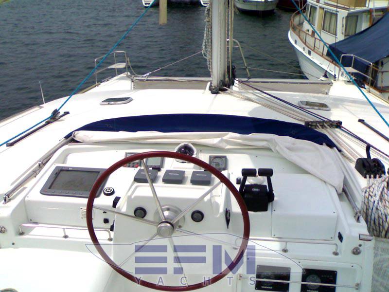 Lagoon 440 fly armatore