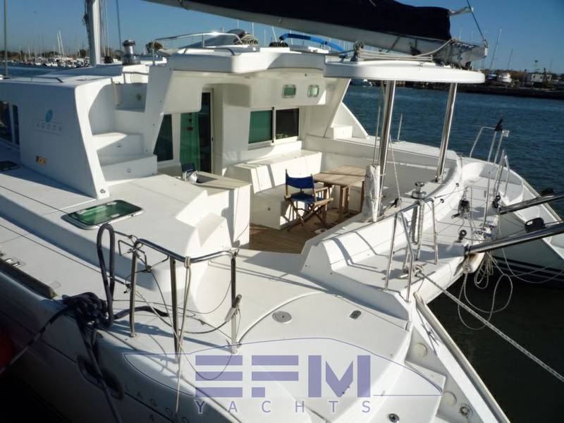 Lagoon 440 fly armatore