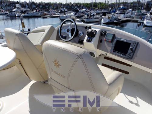 Jeanneau Prestige 32